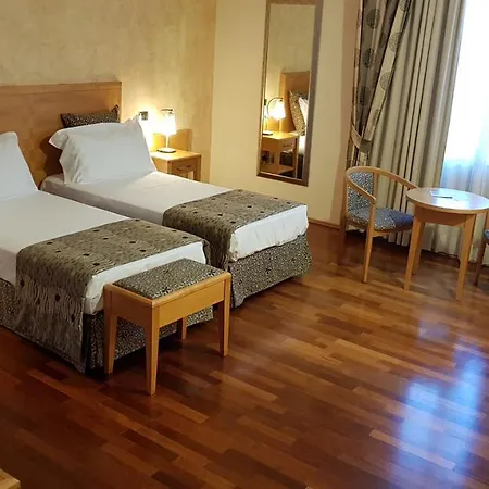 Hotel Riviera 3*