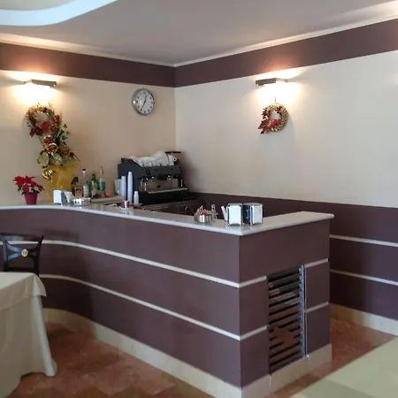 Riviera Hotel 3*