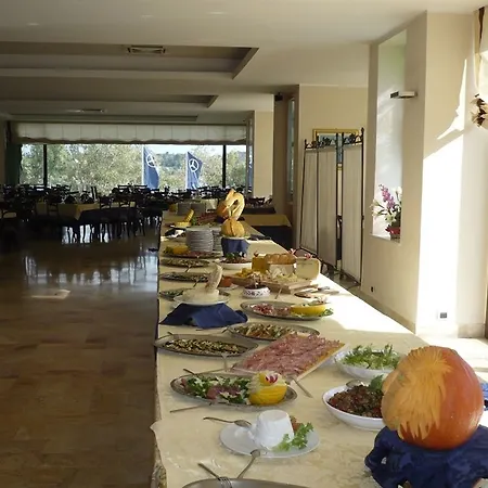 Hotel Riviera 3*