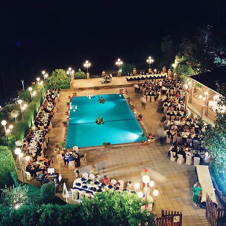 Riviera 3* Enna