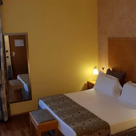 Hotel Riviera