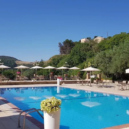 Riviera Hotel 3*