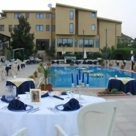 Riviera Hotel 3*