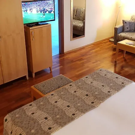 Riviera 3*