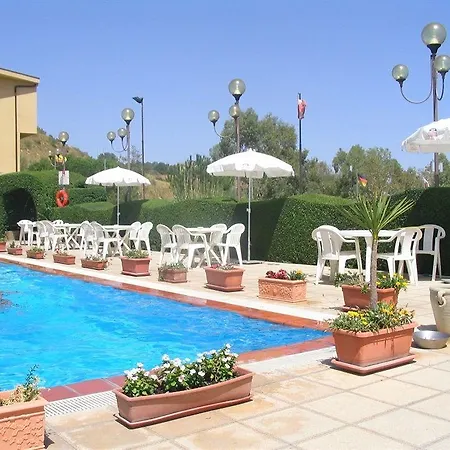 Riviera Отель